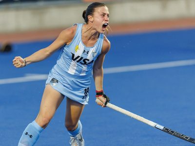 argentina-showcase-attacking-power-as-australia-reinforce-their-consistency-on-day-2-in-santiago.Click to read full article.