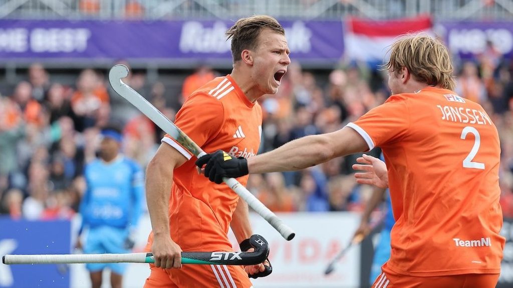 FIH Pro-League: Dutch delight home fans and Argentina spoil Spanish party as FIH Hockey Pro League resumes 5 ubwCwITWOw - FIH Pro-League: Dutch delight home fans and Argentina spoil Spanish party as FIH Hockey Pro League resumes - After a 102-day break, FIH Hockey Pro League action resumed in sizzling style in Valencia and Amsterdam on Saturday.