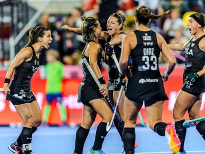 las-leonas-book-semi-final-ticket-as-race-to-final-four-intensifies.Click to read full article.