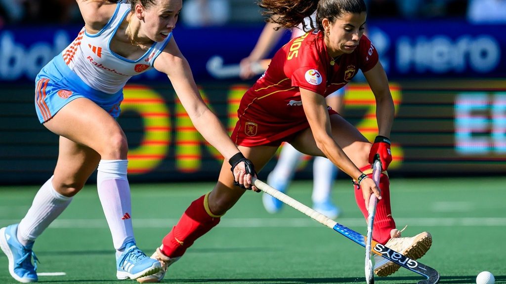 FIH Pro-League: Dutch women hold on for victory v Spain as Argentina men edge India 2 WOe8wLdX9h - FIH Pro-League: Dutch women hold on for victory v Spain as Argentina men edge India - FIH Hockey Pro League action continued in Amsterdam on Wednesday with three absorbing encounters.