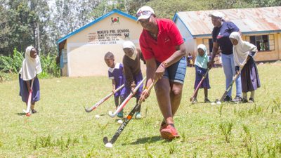 rael-nyte-giving-forward-through-hockey.Click to read full article.