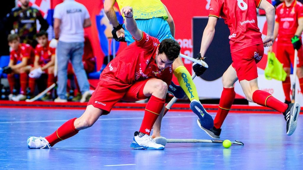 ベルギー人の男性はオーストラリアに例外的な勝利で準々決勝に進出する