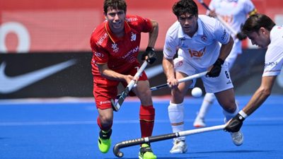 belgium-men-edge-closer-to-title-as-hockeyroos-pull-off-shootout-win-over-england.Click to read full article.