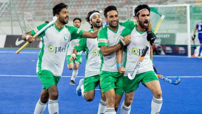 pakistan-receives-formal-invitation-to-join-fih-hockey-pro-league-needs-to-confirm-participation-until-8-august.Click to read full article.