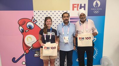 dignitaries-attending-hockey-at-paris-day-five.Click to read full article.