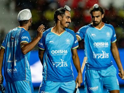 goal-splurge-continues-on-day-2-of-mens-junior-hockey-world-cup.Click to read full article.