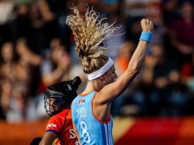 dutch-delight-as-defending-champions-sail-through-to-semi-finals.Click to read full article.