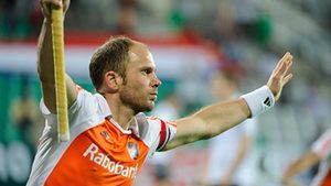 teun-de-nooijer-set-for-another-fih-champions-trophy.Click to read full article.