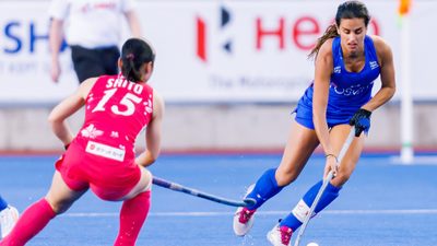 new-zealands-late-heroics-united-states-and-irelands-commanding-wins-mark-fih-womens-nations-cup-opening-day.Click to read full article.