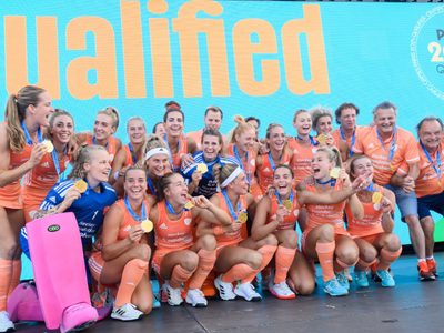 PAHF  Netherlands defeat Argentina to take women's Olympic crown