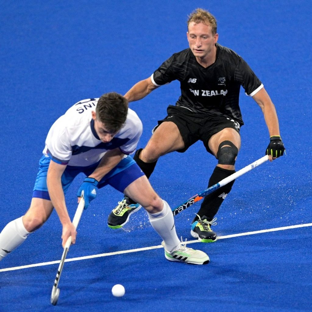 Commonwealth Games hockey gets underway with a bang as New Zealand women  record huge victory while the men's side play out remarkable draw with  Scotland
