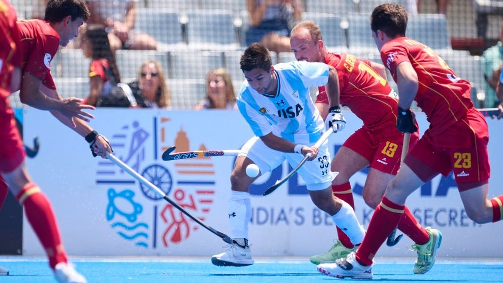 FIH Pro-League: Dutch delight home fans and Argentina spoil Spanish party as FIH Hockey Pro League resumes 4 q9KTFvSUgB - FIH Pro-League: Dutch delight home fans and Argentina spoil Spanish party as FIH Hockey Pro League resumes - After a 102-day break, FIH Hockey Pro League action resumed in sizzling style in Valencia and Amsterdam on Saturday.