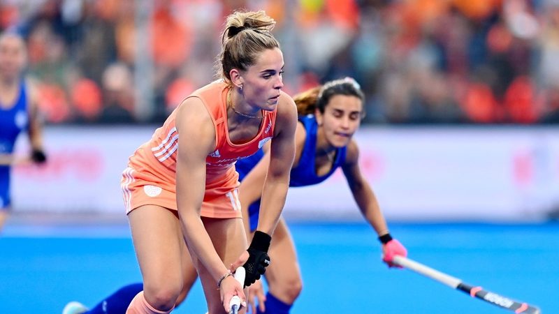 2yU5KwSzh4.jpg?v=5 - FIH Pro-League: FIH Hockey Pro League pre-season interview with Pien Sanders - As we inch ever closer to the start of the FIH Hockey Pro League 2024-25 season, we are excited to bring you an exclusive pre-season interview series with players from the world’s top hockey nations participating in the “League of the Best”.